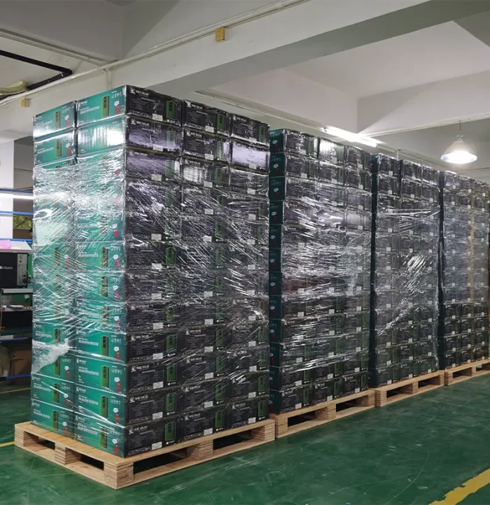 11KW Hybrid Inverter - Image 3