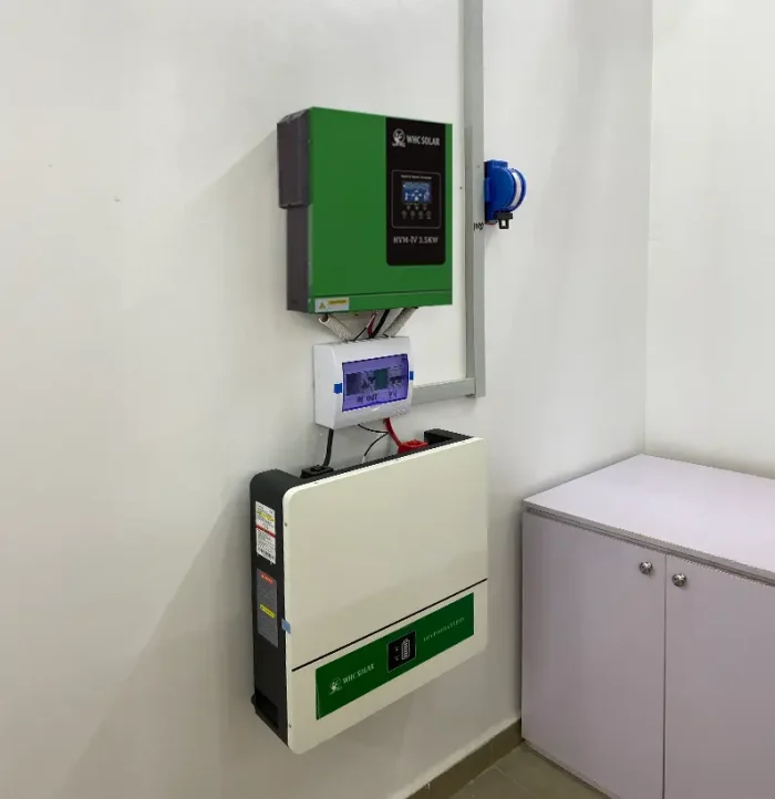 3.5KW-5KWH Solar Hybrid System - Image 2